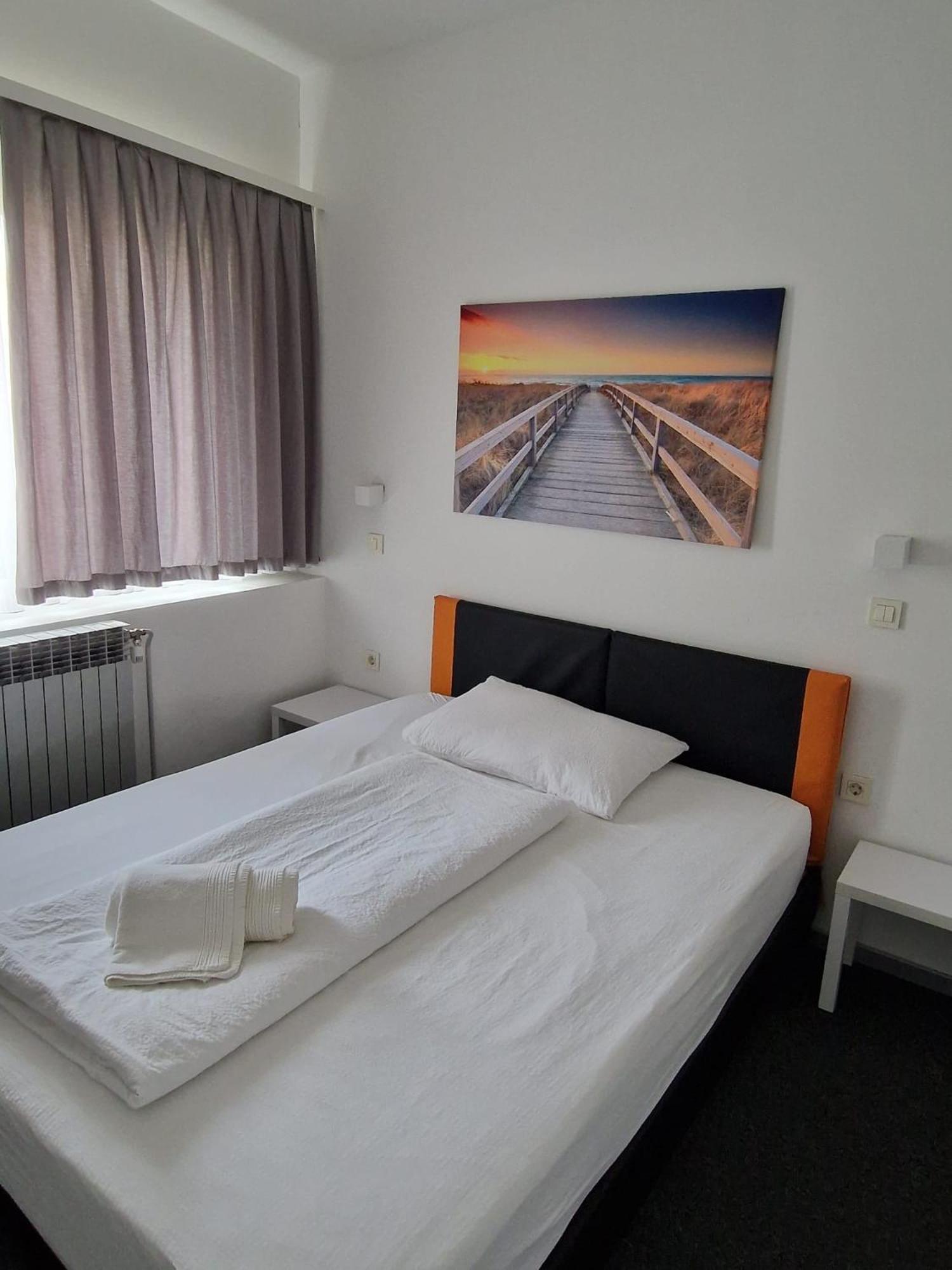Grand Bells Bed And Breakfast Zagreb Ngoại thất bức ảnh